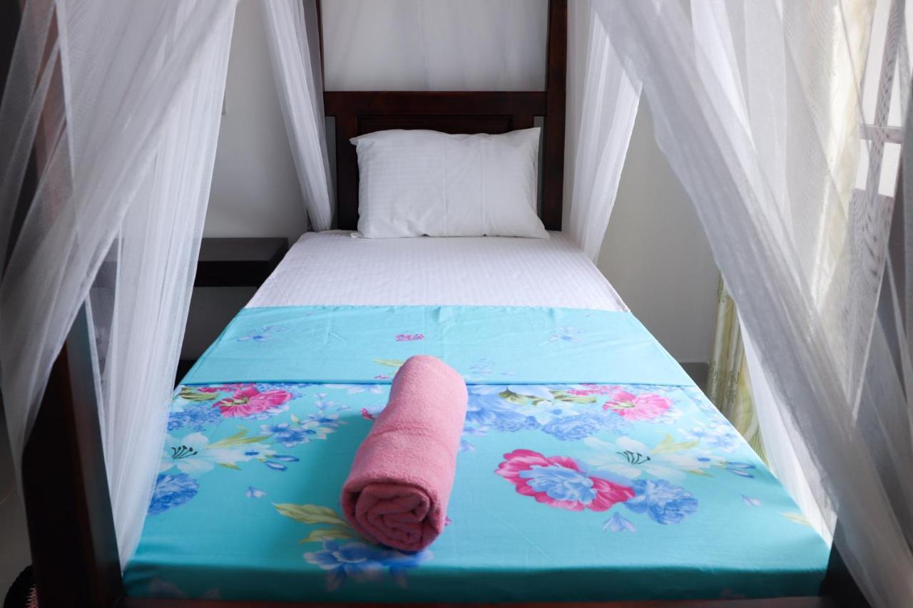 Sakura Calm Rest Bed & Breakfast Mirissa Dış mekan fotoğraf